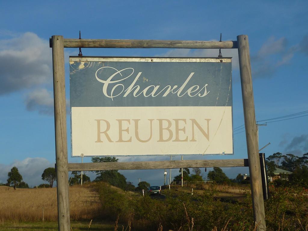 Charles Reuben Estate Guest House Хоубарт Екстериор снимка